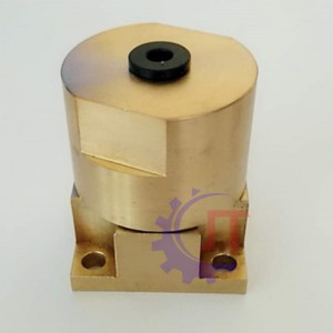 charmilles 135000573 صمام شارميل قطع سلك القطع l=32mm w=32mm h=38mm od=32mm